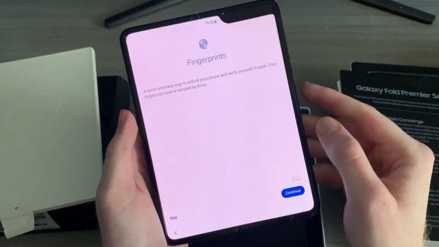 Why I Bought The OG Galaxy Fold Over The Z Fold 2! смотреть онлайн