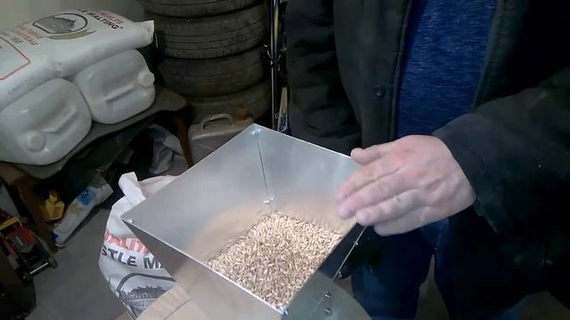 Помол солода на китайской мельнице смотреть онлайн