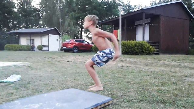 Robin backflip смотреть онлайн