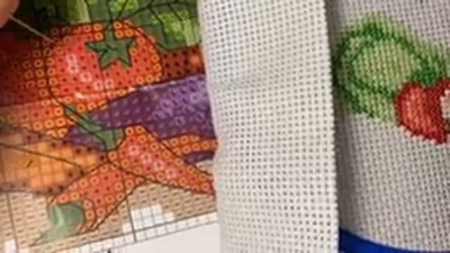 Вышивка Крестом для начинающих/ Как вышивать крестиком/ Как делать Бэкстич/ Как Стирать и Гладить. смотреть онлайн