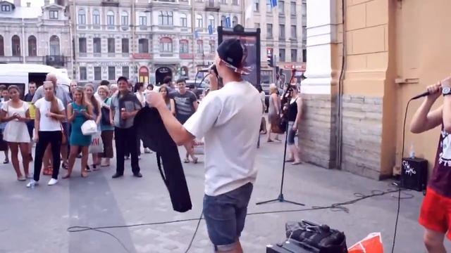 Сколько получают уличные музыканты!! " vJOBivay " смотреть онлайн