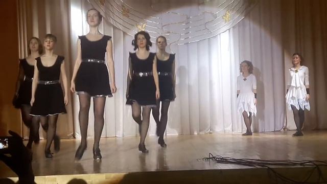 Чёрно-белый танец. Финал. Школа ирландского танца " Кельтский дракон". смотреть онлайн