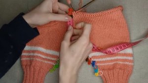 Детские штанишки спицами, 3-6 месецев.