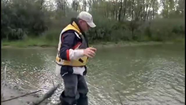 Лёха, герой дня! Рыбалка на Иртыше. смотреть онлайн