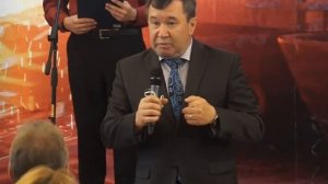 Руководство Серовского завода ферросплавов награждало лучших работников