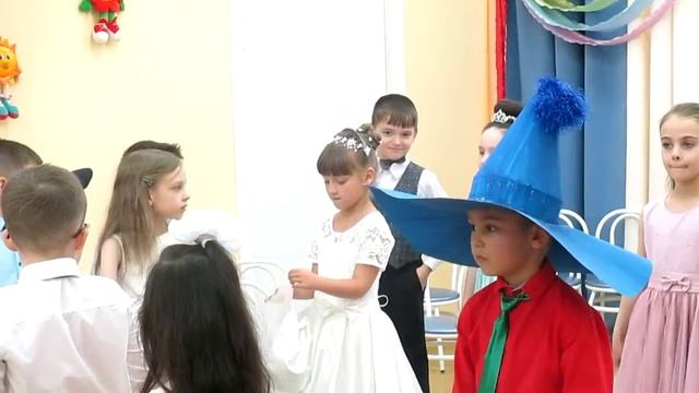4 Выпускной стихи смотреть онлайн