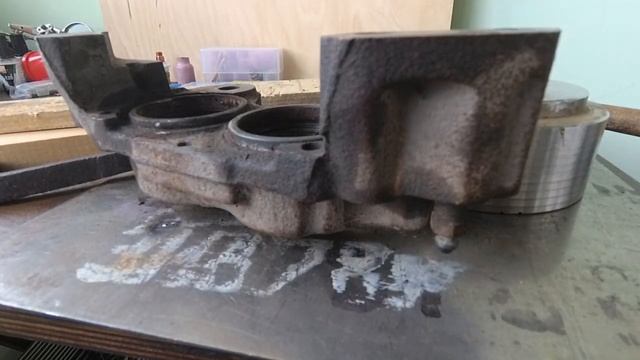 Как извлечь застрявший поршень тормозного суппорта. смотреть онлайн