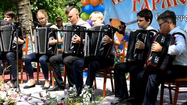 Играй Гармонь 2018 смотреть онлайн
