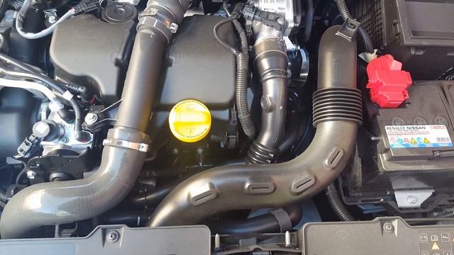 Show me, tell me under the bonnet Renault Clio 1.5dci Nav S смотреть онлайн