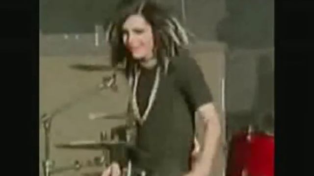 Танцы Билла Каулитца! смотреть онлайн