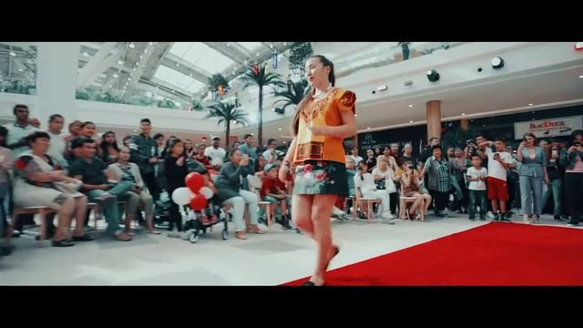 Astana Fashion Festival в ТРЦ MEGA Silk Way смотреть онлайн