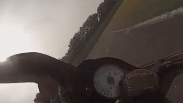 Oschersleben Gsxr 600 K3 Juli 2015 Fun Race смотреть онлайн