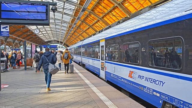 Nocna Walka O Bilety PKP Intercity. Nieuwaga Słono Kosztuje.