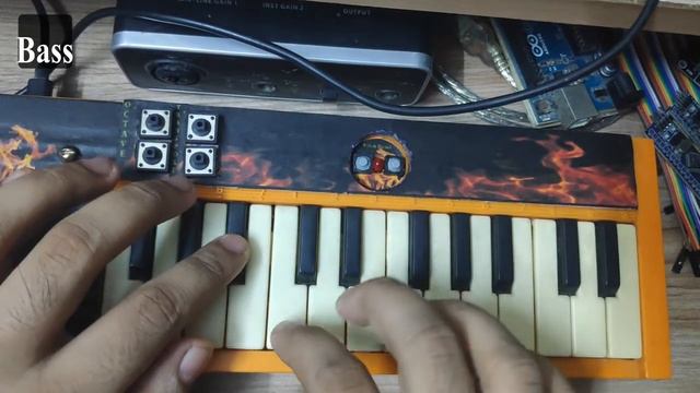 DIY Portable MIDI Keyboard (Demo) смотреть онлайн