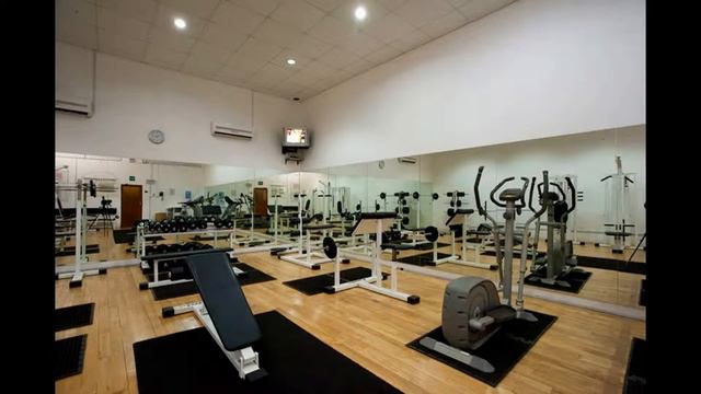 Club Dolphin, Waikkal, Sri lanka смотреть онлайн