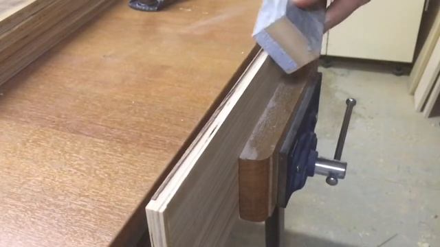 #004 Trim excess veneer. Обрезка излишков шпона. смотреть онлайн