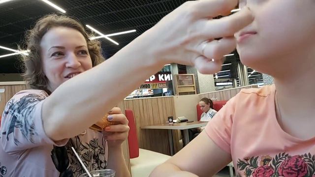 ВЛОГ МОЙ ДЕНЬ/ МНОГО МОРОЖЕНОГО... #ирахолмогорова #влог смотреть онлайн