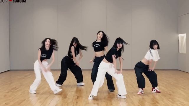 LE SSERAFIM - 'UNFORGIVEN' Dance Practice Mirrored смотреть онлайн