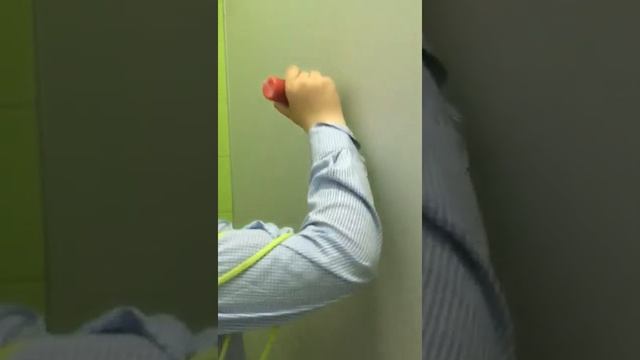 Чикарь в школе.avi смотреть онлайн