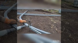 как закрепить профиль Зиг-заг на изгиб тепличной арки// крепление без посторонней помощи