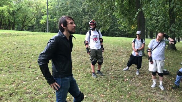 На моноколесе: Техника падения, ч. 4. Примеры. Продолжение.