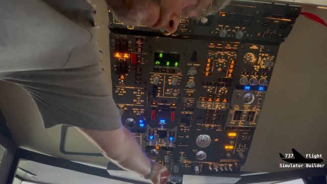 737 simulator Cold & Dark startup HD 1080p смотреть онлайн