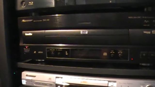 Laser Disc Player (Show and Tell) смотреть онлайн