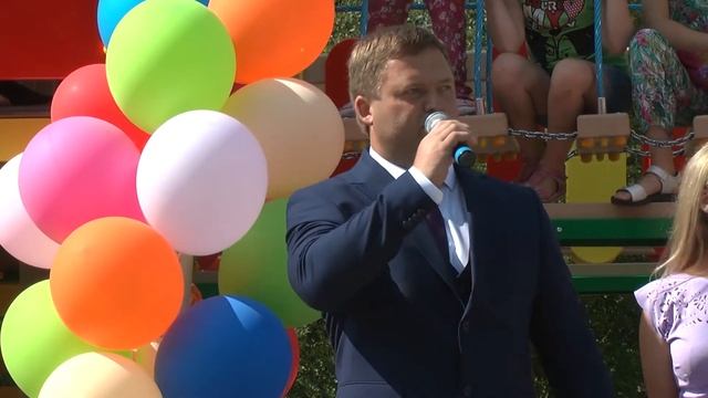 Открытие детской площадки в Лучках смотреть онлайн