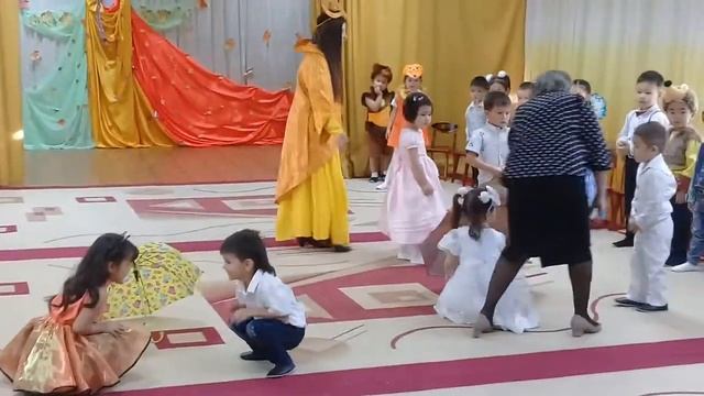 "Золотая осень - 2018", средняя группа 2 смотреть онлайн