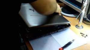Разборка игрового ноутбука ASUS ROG G752V