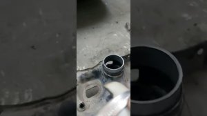 Снятие подрамника для замены нижней подушки двигателя и сайлентблоков рычагов фольксваген джетта 6