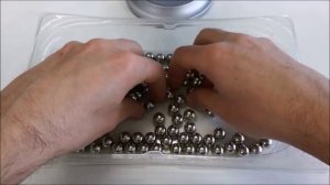 АСМР. Расслабляющие звуки металлических шариков