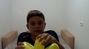 Как сделать цветок из воздушных шаров