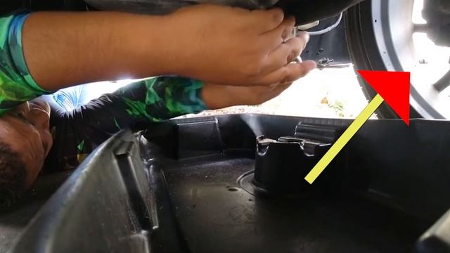 Como CAMBIAR el ACEITE de un SCION XA 2006 PasO PasO смотреть онлайн