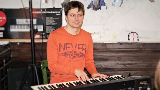 Шуберт Франц (песня Е. Хмелевского на стихи Д. Самойлова) смотреть онлайн