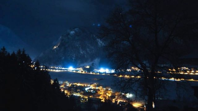 Beautiful Mountain View HD Timelapse Overlooking Mayrhofen /Austria смотреть онлайн