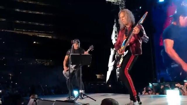 КИНО – Группа крови - Металлика (LIVE) смотреть онлайн