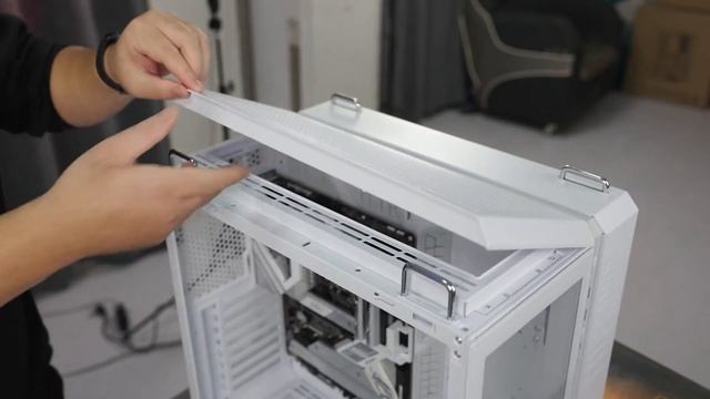 $2800 Ultimate Gaming PC - INTEL I7-13700KF - RTX 4080 NEPTUNE - TUF GT502 WHITE смотреть онлайн