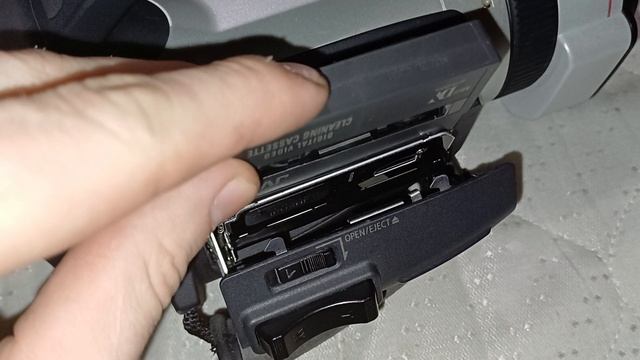 Canon Dm Xm 2 Minidv Camcorder