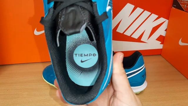 Обзор! Шиповки Nike Tiempo Legend 8 Academy TF AT6100-303. Cороконожки! Nike impulse pack! смотреть онлайн