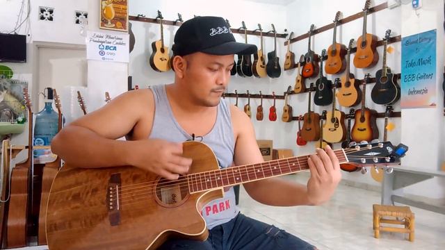 Oh Kayak Gini Suara Gitar Cort SFX Dao Nat Original Gitar Cort Original Harga Dua Jutaan смотреть онлайн