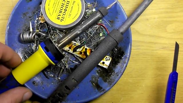 Как снять изоляцию с шлейфа - моя метода! смотреть онлайн