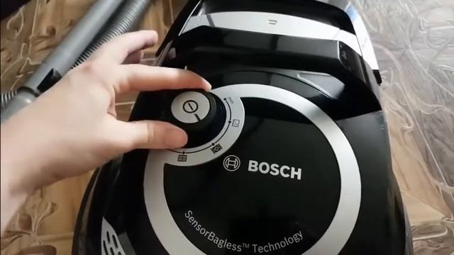 Все о пылесосе с контейнером для пыли Bosch BGS2UPWER3: разбор вдоль и поперек смотреть онлайн