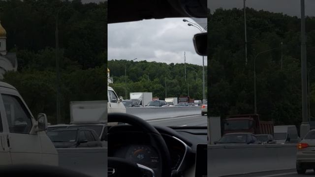 Пробки Москвы на МКАД. Moscow's traffic. смотреть онлайн