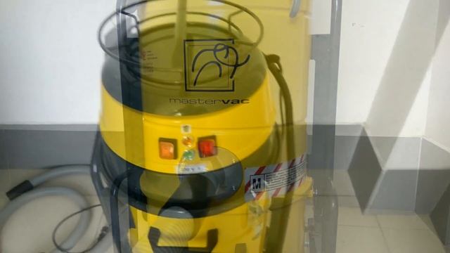 Промышленный пылесос Mastervac M 220 S