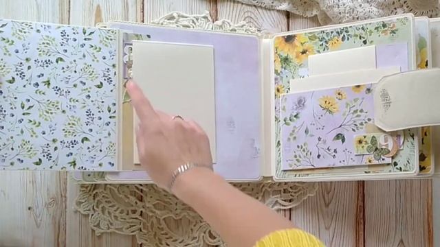 Скрап альбом для девочки на первый год жизни. Ручная работа, скрапбукинг смотреть онлайн