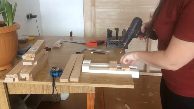 Полки для комнатных растений / Как сделать полочку для цветов на балкон смотреть онлайн