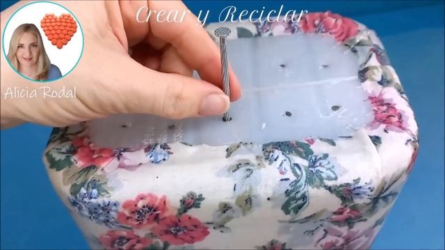 Cómo PLASTIFICAR tela sobre bote de plástico con RECETA CASERA / Hermoso trabajo de manualidades DI смотреть онлайн