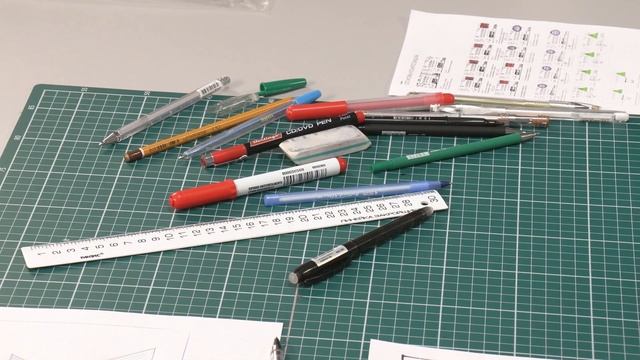 Вспоминаем основы композиции. Составление формальной композиции из треугольников. 4 части в 1 видео смотреть онлайн