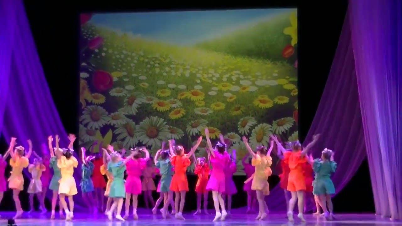 Танец Будем в месте. 2 класс. Школа танца Елены Морозовой. 03.03.2024 смотреть онлайн